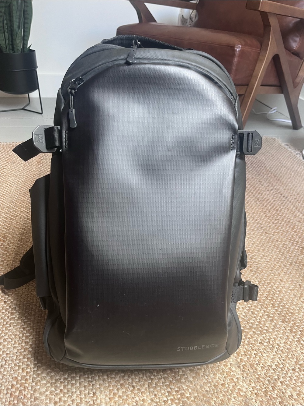 Waterproof Everyday and Weekender Hybrid Backpack (30L)